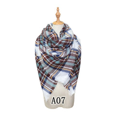 Vibrant Checkered Plush Scarf - Dual-Sided