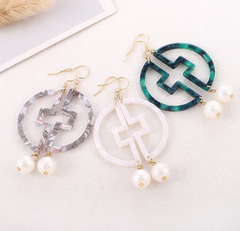 Exotic Style Pearl Drop Earrings with Geometric Acetate